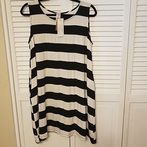 NWT- Katie Grace Dress